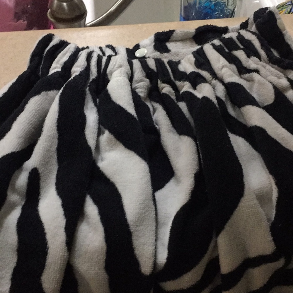 2 Towel wraps asking price includes 2 towel wraps